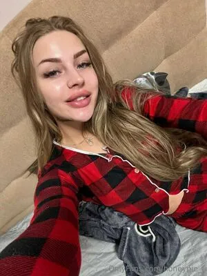 Honeypie F OnlyFans Leaked Free Thumbnail Picture - #alBog7lSuD
