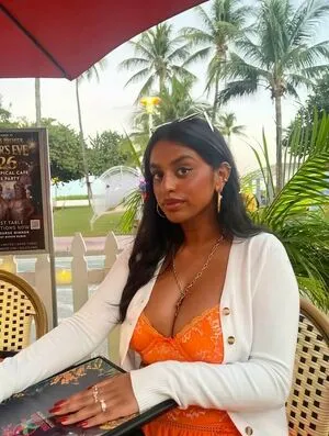 Honeypot1766 OnlyFans Leaked Free Thumbnail Picture - #2YeMyc6SwI