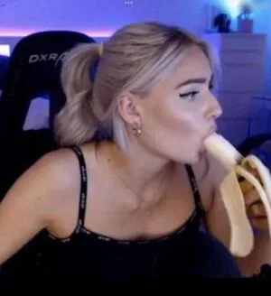 Honeypuu OnlyFans Leaked Free Thumbnail Picture - #3gXj2gMFyj