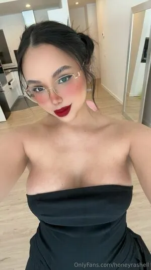 Honeyrashell OnlyFans Leaked Free Thumbnail Picture - #82jgJ6VOXb