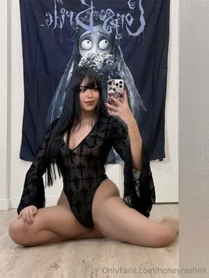 Honeyrashell OnlyFans Leaked Free Thumbnail Picture - #MQETH5m4ki