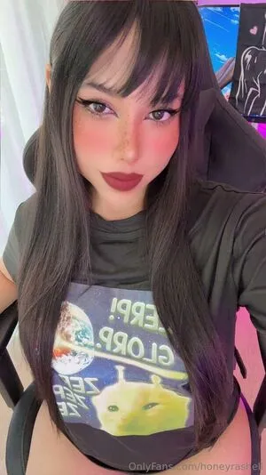 Honeyrashell OnlyFans Leaked Free Thumbnail Picture - #cdtS7C0CGR