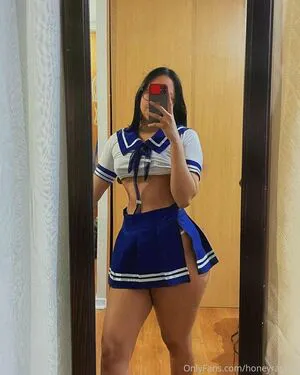 Honeyrashell OnlyFans Leaked Free Thumbnail Picture - #sM0NKq7smt