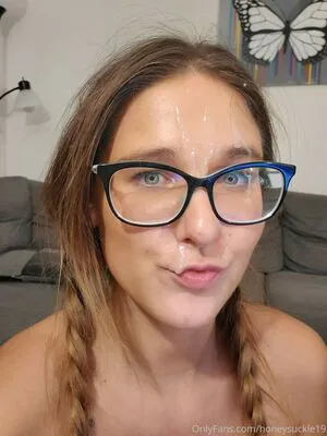 Honeysgotbuns OnlyFans Leaked Free Thumbnail Picture - #3ZBr9YwOMP