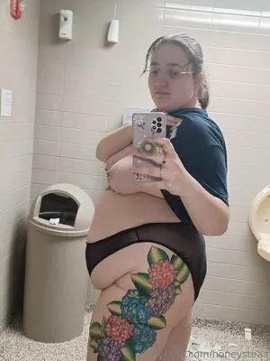 Honeysteaa OnlyFans Leaked Free Thumbnail Picture - #ScGfqRpi1k