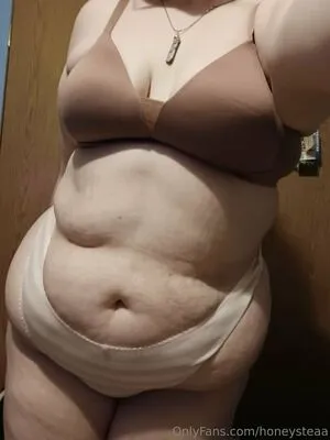 Honeysteaa OnlyFans Leaked Free Thumbnail Picture - #yBiJ4m8ro0