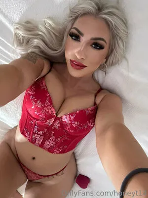 Honeyt14 OnlyFans Leaked Free Thumbnail Picture - #6ooq240bre