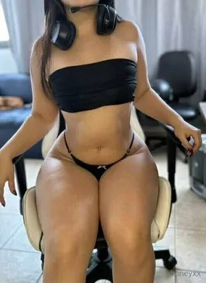 Honeyxx222 OnlyFans Leaked Free Thumbnail Picture - #G92qp28d8g