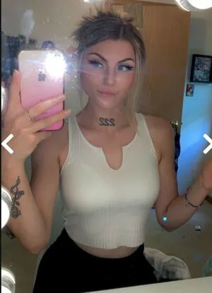 Honeyybabyydk OnlyFans Leaked Free Thumbnail Picture - #ItuKr4dsPl