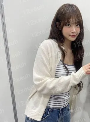 Hong Eunchae OnlyFans Leaked Free Thumbnail Picture - #4YFhxF02zA