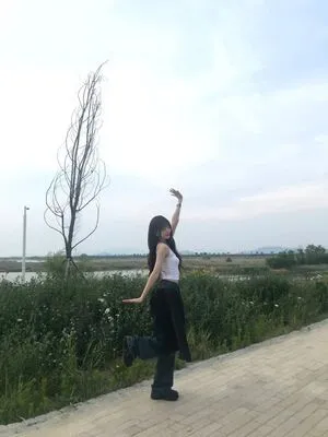 Hong Eunchae OnlyFans Leaked Free Thumbnail Picture - #8WIc9CfoZi