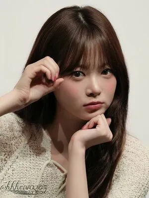 Hong Eunchae OnlyFans Leaked Free Thumbnail Picture - #H20EOvcXyV