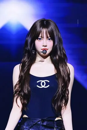 Hong Eunchae OnlyFans Leaked Free Thumbnail Picture - #JEPOVcuFnp