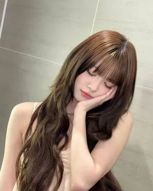 Hong Eunchae OnlyFans Leaked Free Thumbnail Picture - #NO6a6wPyD5
