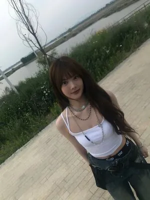 Hong Eunchae OnlyFans Leaked Free Thumbnail Picture - #PddsXpaq7I