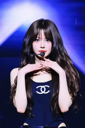 Hong Eunchae OnlyFans Leaked Free Thumbnail Picture - #QOrCIk50sg