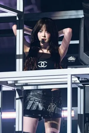 Hong Eunchae OnlyFans Leaked Free Thumbnail Picture - #duucDVFL53