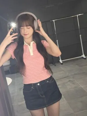 Hong Eunchae OnlyFans Leaked Free Thumbnail Picture - #g3WZBtDm1U