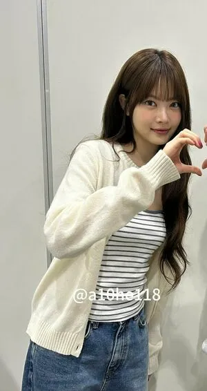 Hong Eunchae OnlyFans Leaked Free Thumbnail Picture - #kdcBgrYiuo