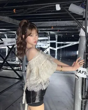 Hong Eunchae OnlyFans Leaked Free Thumbnail Picture - #qsv8H84ka1