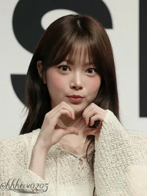 Hong Eunchae OnlyFans Leaked Free Thumbnail Picture - #s9gPsGb1K4