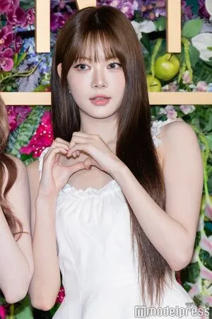 Hong Eunchae OnlyFans Leaked Free Thumbnail Picture - #57jP2mptrM