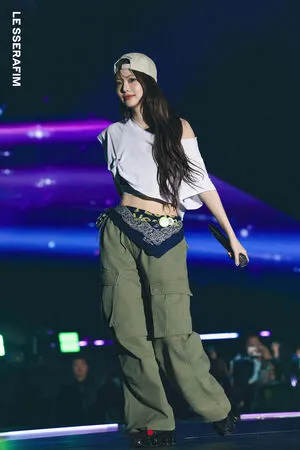 Hong Eunchae OnlyFans Leaked Free Thumbnail Picture - #FQJPraRKwo