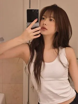Hong Eunchae OnlyFans Leaked Free Thumbnail Picture - #KZ53ujm1Z3