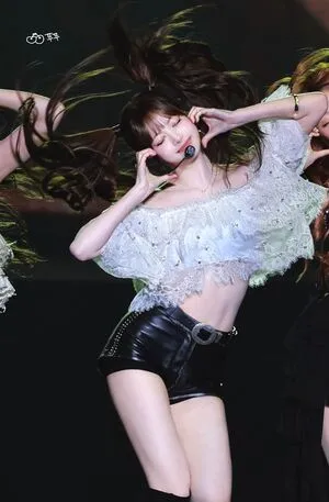 Hong Eunchae OnlyFans Leaked Free Thumbnail Picture - #g7RltoqmRH