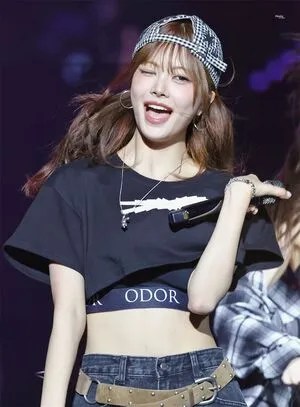 Hong Eunchae OnlyFans Leaked Free Thumbnail Picture - #iziVh6FwKd