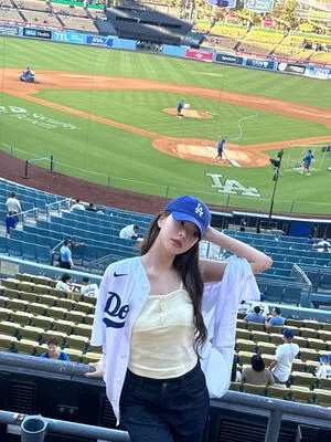 Hong Eunchae OnlyFans Leaked Free Thumbnail Picture - #sUrI2tNXQK