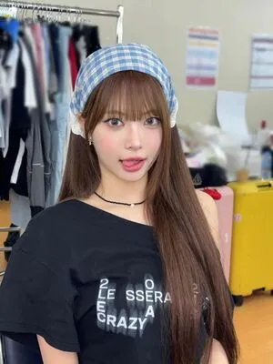 Hong Eunchae OnlyFans Leaked Free Thumbnail Picture - #yoA25VLEVs