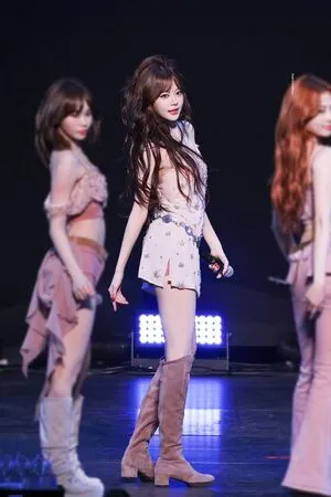 Hong Eunchae OnlyFans Leaked Free Thumbnail Picture - #zeeoY9K7NL