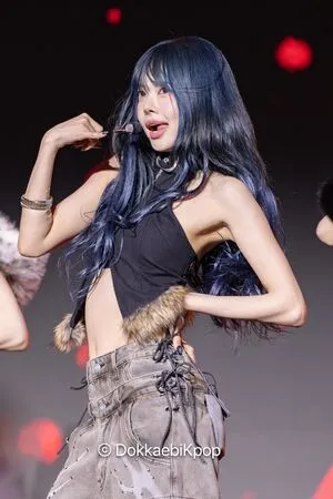 Hong Eunchae OnlyFans Leaked Free Thumbnail Picture - #DolYehF5qD