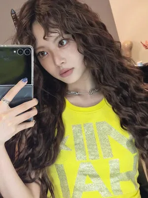 Hong Eunchae OnlyFans Leaked Free Thumbnail Picture - #voSixXirEi