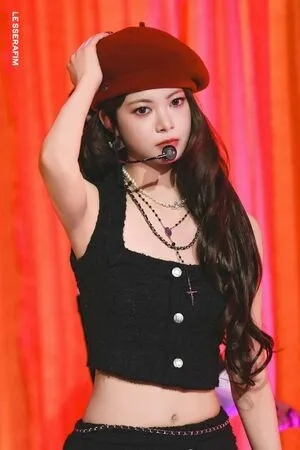 Hong Eunchae Lesserafim OnlyFans Leaked Free Thumbnail Picture - #bmwiFpFgjk