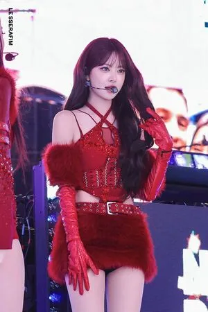 Hong Eunchae Lesserafim OnlyFans Leaked Free Thumbnail Picture - #1O3aaKlaBP