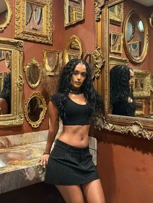 Honnete Bas OnlyFans Leaked Free Thumbnail Picture - #5d4M4y0TAm