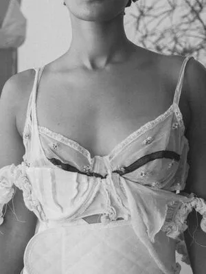 Honnete Bas OnlyFans Leaked Free Thumbnail Picture - #5xKwQvsSHO