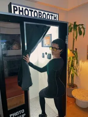 Honnete Bas OnlyFans Leaked Free Thumbnail Picture - #mbIk940Eqv