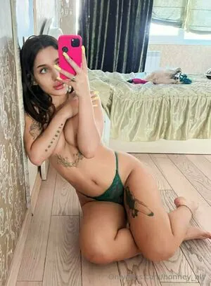 Honney Aly OnlyFans Leaked Free Thumbnail Picture - #xXwRlynpo8