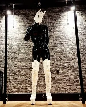 Hooded June OnlyFans Leaked Free Thumbnail Picture - #E9bw5kxZqs