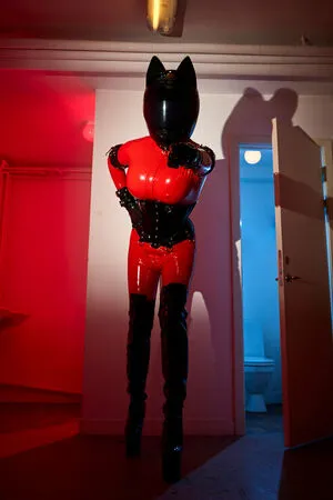 Hooded June OnlyFans Leaked Free Thumbnail Picture - #FA5AcIgKnQ