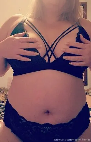 Hootynfriends OnlyFans Leaked Free Thumbnail Picture - #PRTTwgSGv9