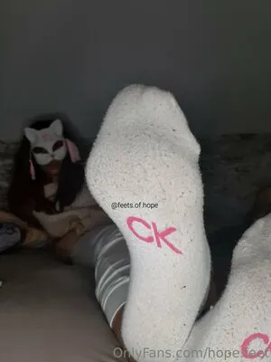 Hope Feet OnlyFans Leaked Free Thumbnail Picture - #GDDhzSFYHY