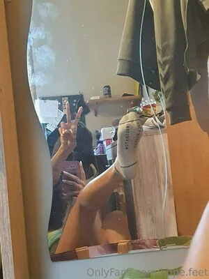 Hope Feet OnlyFans Leaked Free Thumbnail Picture - #Qcp5ZquN09