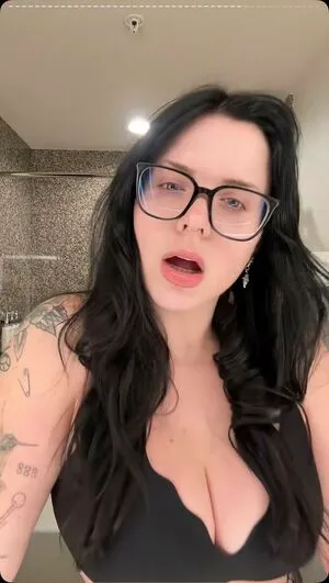 Hope Schwing OnlyFans Leaked Free Thumbnail Picture - #mPumsAMJos