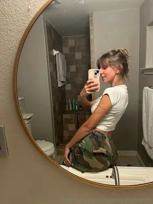 hopelesssofrantic OnlyFans Leaked Free Thumbnail Picture - #Fu2bVEzcL4