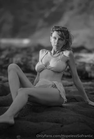 hopelesssofrantic OnlyFans Leaked Free Thumbnail Picture - #blKM9wPx3m