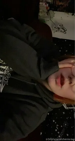 Hornie Bee OnlyFans Leaked Free Thumbnail Picture - #8CL2kTex7j